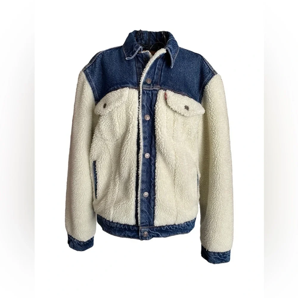 LEVI'S PIECED SHERPA EX-BOYFRIEND TRUCKER JACKET size M